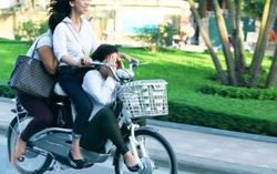 Học sinh chưa sử dụng xe đạp, máy điện đúng lứa tuổi